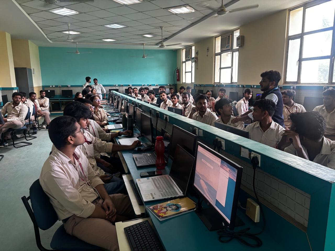 Engineering Colleges in Delhi NCR | ITS Engineering College, Greater Noida