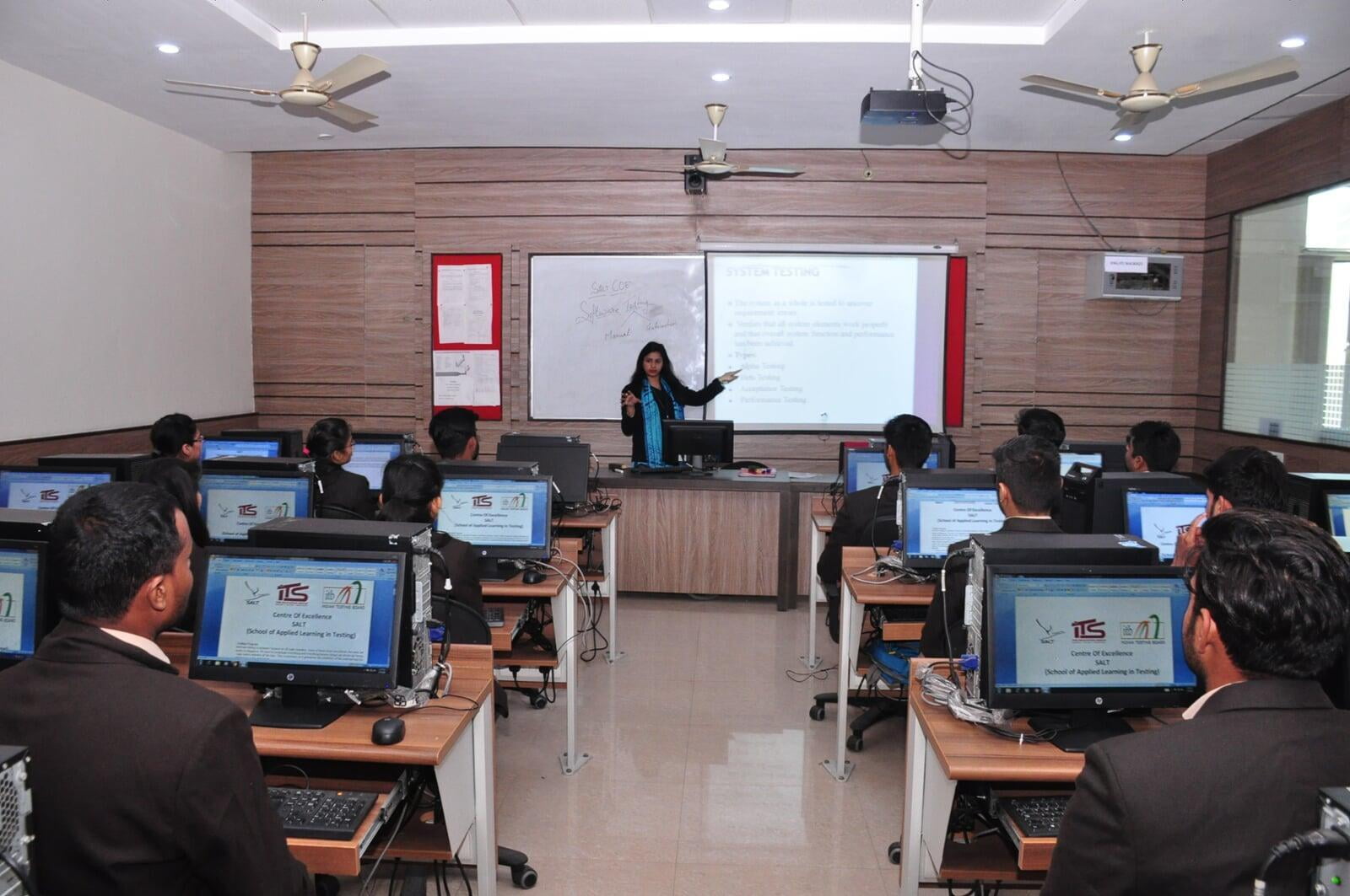 ITB and SALT Software Testing Lab with students